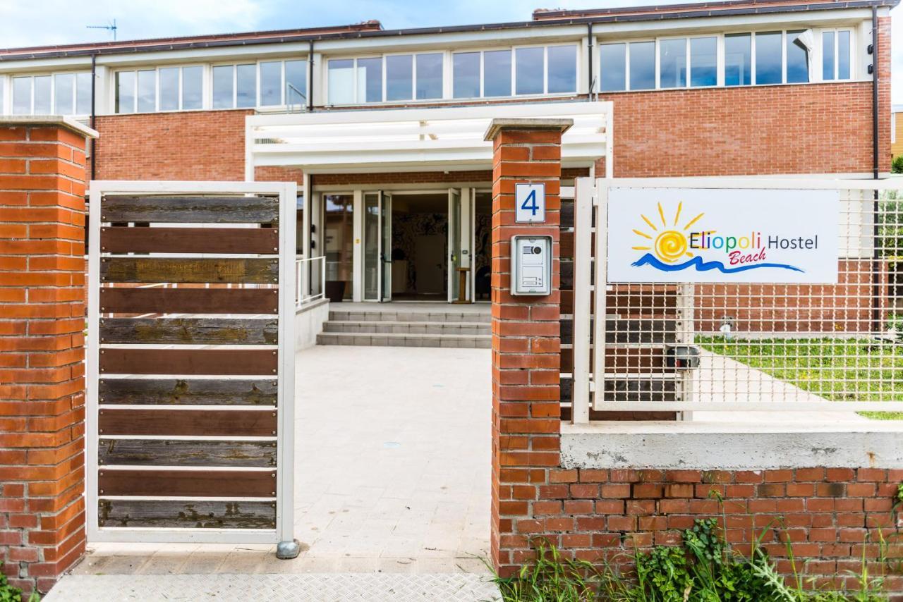 Eliopoli Beach Hostel & Restaurant 蒂勒尼亚 外观 照片