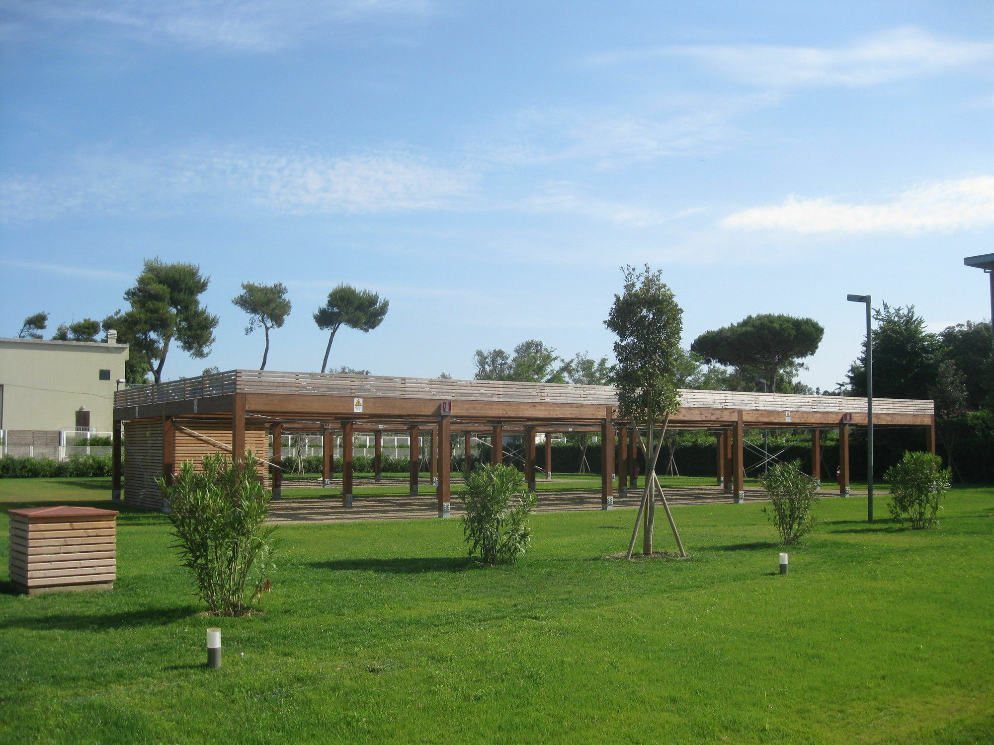 Eliopoli Beach Hostel & Restaurant 蒂勒尼亚 外观 照片